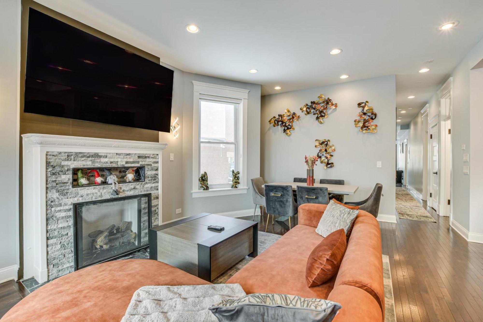 Spacious Condo With Deck About 3 Mi To Downtown Chicago! Exterior foto